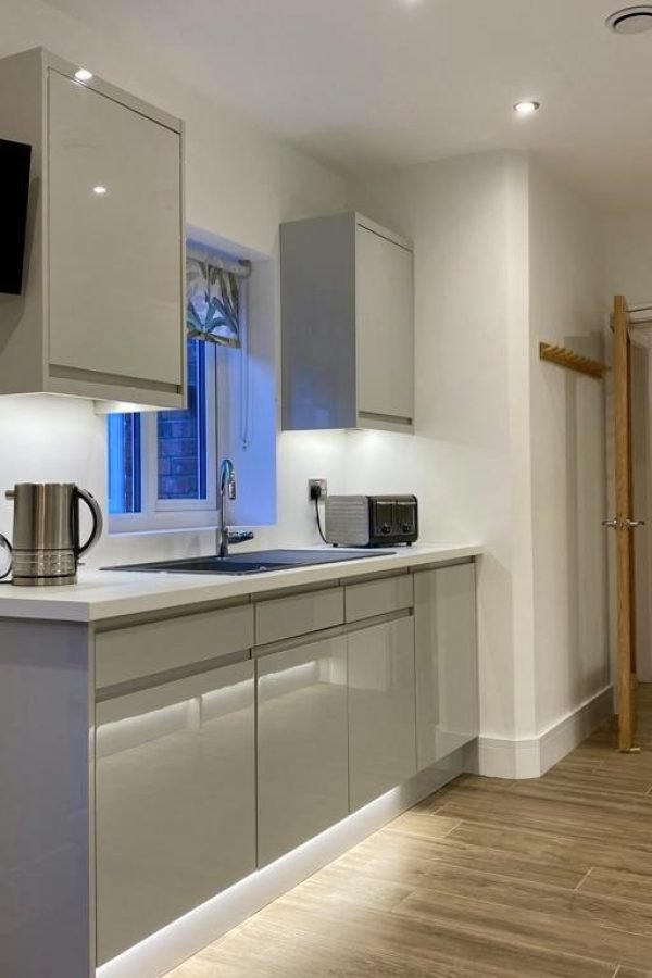 16BS Kitchen 4 watermark