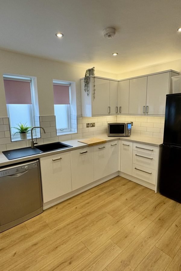 77 Whinney Hill Kitchen A