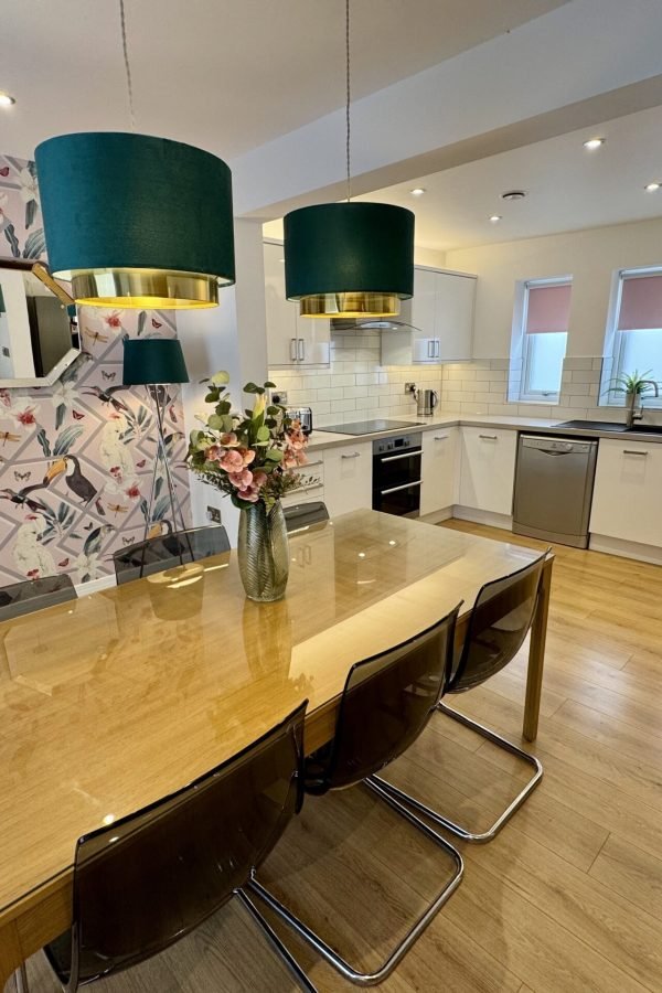 77 Whinney Hill Living C